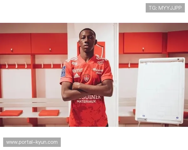 法甲冬季转会窗动态，各队补强阵容